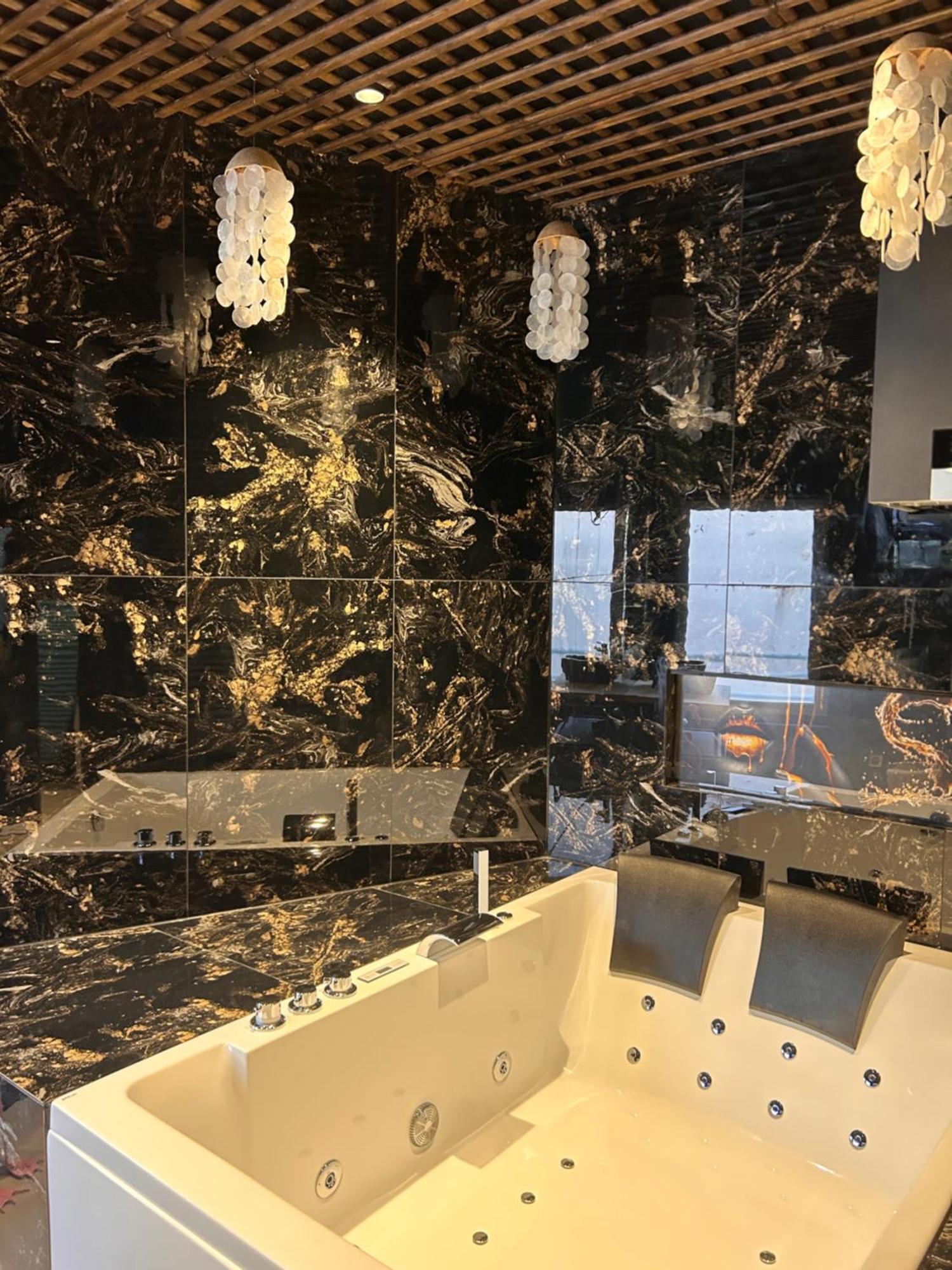 Esprit Africa, Spa Et Sauna De Luxe ミュルーズ エクステリア 写真